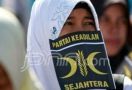 Menang di Jakarta, PKS-Gerindra Makin Mesra di Daerah - JPNN.com
