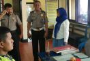 Kenal Pria di FB, Honorer Bandung Nyasar ke Balikpapan - JPNN.com