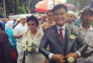 Massa 112 Kawal Calon Pengantin ke Gereja, Nih Fotonya - JPNN.com