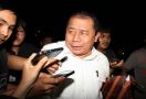 Lobi Pak Bupati ke Elite PDIP Muluskan Jalan Amran - JPNN.com