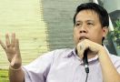 PSI Persoalkan Pengadaan Lahan Makam, Bang Uchok Minta Anies Berhenti Sembunyi - JPNN.com