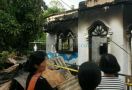 Rumah Pensiunan Brimob Terbakar, Tiga Penghuni Tewas - JPNN.com