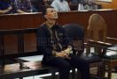 Suap DPRD, Gatot Pasrah Divonis 4 Tahun Penjara - JPNN.com