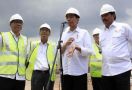 Jokowi Ingatkan Penerima KIP: Jangan Dibelikan Rokok - JPNN.com