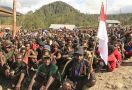 Kecewa, Ratusan Anggota OPM Turun Gunung - JPNN.com