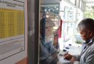 Ratusan Calon Penumpang KA Padati Stasiun Bekasi - JPNN.com