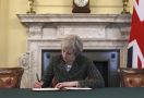May Tunda Voting Kesepakatan Brexit di Parlemen - JPNN.com