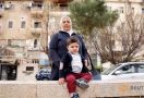 Terharu...Perjuangan Pulangkan Bayi Malang itu ke Syria - JPNN.com