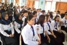 Jumlah Pengangguran Lulusan SMK Menurun? - JPNN.com