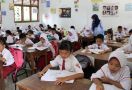 5 Sekolah Dasar di Kota Bekasi Digabungkan - JPNN.com