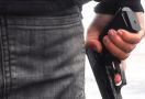 Zulkifli Dibekuk Polisi di Jambi Lantaran Bawa Senjata Tanpa Izin - JPNN.com