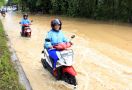 Oalah, Hujan Dua Jam Saja Sudah Bikin Pemukiman Banjir - JPNN.com