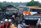 Kronologis Kecelakaan Maut Bus Rem Blong di Kawasan Puncak - JPNN.com