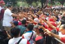 Hasil Survei: Prabowo Belum Kampanye, Pemilih Sudah Banyak - JPNN.com