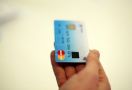 Lebih Mudah dan Aman Pakai Kartu Kredit Bersensor Sidik Jari - JPNN.com
