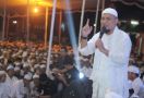 Alhamdulillah, Ustaz Arifin Ilham Sudah Pulang ke Indonesia - JPNN.com