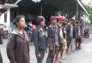 Anak Punk Jalanan Dihukum Nyanyi Indonesia Raya - JPNN.com