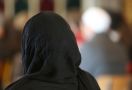 3 Cara Mudah Merawat Rambut Bagi Wanita yang Mengenakan Hijab - JPNN.com