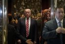 Drama 10 Hari di Gedung Putih, Trump Bongkar Pasang Staf - JPNN.com