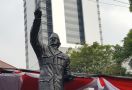 Resmikan Patung Bung Karno di Lemhanas, Megawati Ingatkan Takdir Bangsa Indonesia - JPNN.com