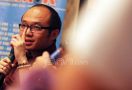 Yunarto Ditantang Mengkritik Parpol Raksasa soal Revisi UU KPK - JPNN.com