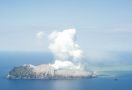 Letusan Gunung di White Island Tewaskan Warga Australia - JPNN.com