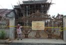 Belum Rampung, Rumah Mewah Ini Sudah Digaris Polisi, Pemiliknya Ternyata - JPNN.com