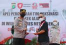 Indonesia Pasti Bisa Salurkan 9 unit Mobil Vaksin ke Polres Metro Bekasi - JPNN.com