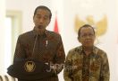 Berita Terkini soal Reshuffle Kabinet: Jokowi & Pratikno Renggang - JPNN.com