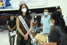Putri Indonesia 2020 Mendukung Serbuan Vaksin TNI di Bandara Soetta, Ini Pesannya - JPNN.com