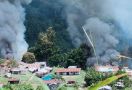 KKB Membakar Fasilitas Umum, Personel TNI dan Polri Bergerak, Dor, Dor, Mencekam - JPNN.com