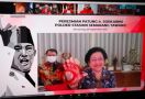 Patung Bung Karno di Stasiun Tawang Semarang, Tanda Sejarah Kereta Api Indonesia - JPNN.com