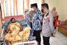 Kunjungi Korban Kejahatan KKB, Boy Rafli: Kita Ingin Papua Damai - JPNN.com