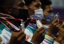 Cegah Penularan, Prokes Jadi Hal Utama dalam Pengalungan Medali di PON Papua - JPNN.com
