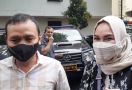 Orang Tua Diadukan ke Polres Bojonegoro, Ayu Ting Ting Khawatir? - JPNN.com