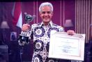 Selamat, Pak Ganjar Pranowo Dapat Penghargaan Lagi - JPNN.com