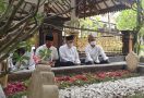 Nadiem Makarim Dapat Kehormatan Tidur di Kamar KH Hasyim Asyari - JPNN.com