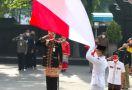 Ganjar Pranowo Gagah dengan Pakaian Adat Adat Aceh - JPNN.com