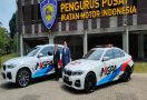 2 Mobil Listrik BMW jadi Safety Car di Sirkuit Mandalika - JPNN.com