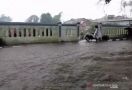 Kota Sukabumi Dikepung Banjir dan Longsor - JPNN.com