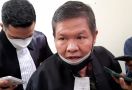 Bela Terdakwa Hoaks Babi Ngepet Depok, Advokat: Tidak Ada yang Dirugikan - JPNN.com