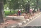 Heboh Pembangunan Sumur Resapan di Atas Trotoar Jakarta, Nomor 5 Menohok Banget - JPNN.com