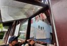 PTM Sudah Berjalan, Atap Sekolah Ambruk, Begini Nasib Para Siswa - JPNN.com