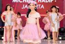 Michelle Hadip Usung Tema Sparkle City di Surabaya Fashion Runaway - JPNN.com