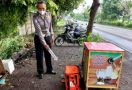 Boks Shopee Food di Pinggir Jalan Bikin Heboh Warga, Terselip Secarik Surat - JPNN.com