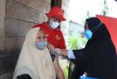 BIN Kebut Vaksinasi di Sumut, Sasarannya Pelajar dan Lansia - JPNN.com