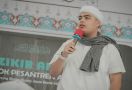 Ameer Azzikra akan Dimakamkan Bersebelahan dengan Ustaz Arifin Ilham - JPNN.com