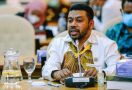Personel TNI Vs Polri Bentrok, Senator Filep Wamafma Bereaksi - JPNN.com