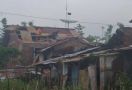 Angin Ribut Merusak Belasan Rumah di Temanggung - JPNN.com