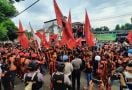 Ratusan Massa Pemuda Pancasila Geruduk Kantor DPRD Depok, Tuntut Hal Ini - JPNN.com